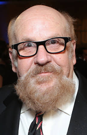 Stuart Cornfeld as 