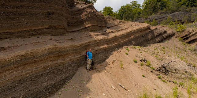 06:15: Expedition Deutschland - Das Vermächtnis der Steine (1) | ZDFneo | 11/9 2025