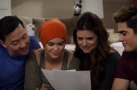 Alexa & Katie: Skolfotot