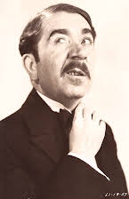 Herbert Mundin as 