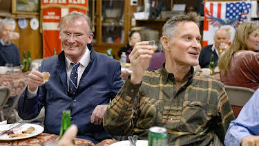 08:00: Guddommelig mat: Tro, snaps og fellesskap | NRK 2 | 4/5 2026