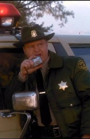 Steven Barr as Clellan