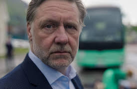 R.I.P. Henry, Season 1: ER 4 Lyfe