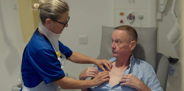 10:00 PM: New: Cancer Detectives: Finding... | Channel 4 | 12/4 2025