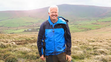 10:15 AM: Weatherman Walking (S1) | BBC Two | 12/28 2025