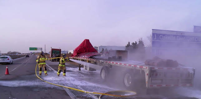 07:00: Heavy Rescue: 401 (S5 E12) (S5) | TV10 | 11/7 2025