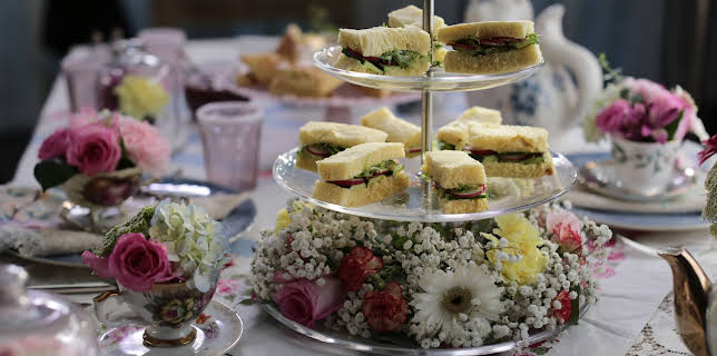 17:50: Valerie's Home Cooking (S8 E10) (S8) | TLC | 11/25 2025