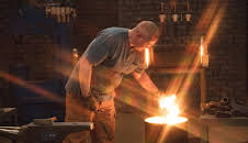 Wettkampf der Waffenschmiede