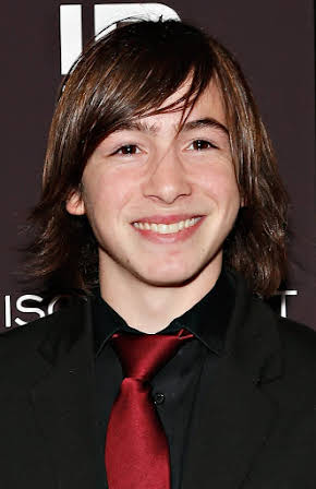 Jonah Bobo as 