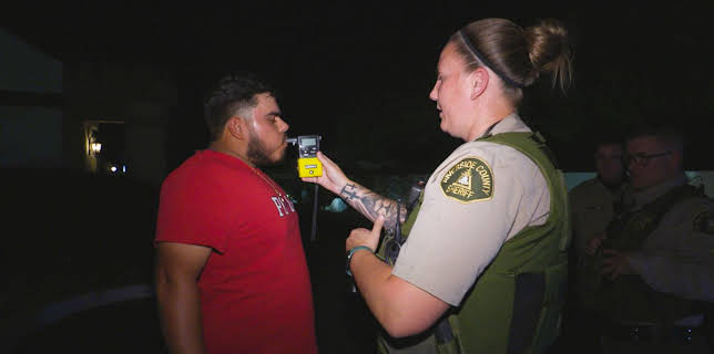 3:35 AM: Cops (S34 E3) (S34) | 5 USA | 11/12 2025