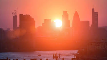 6:35 PM: The Deadly Heatwave of 2003 | Channel 5 | 7/12 2026
