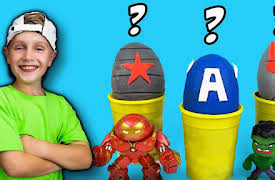 KidCity: KidCity's Superhero Surprise Eggs!