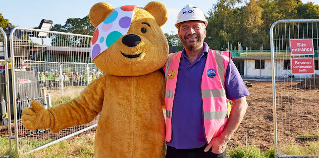 6:00 PM: DIY SOS (S33 E2) (S33) | W | 11/20 2025