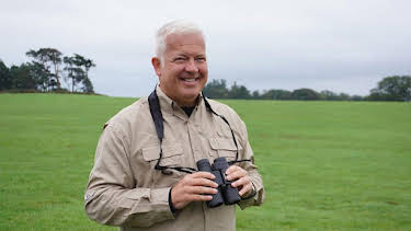 7:00 PM: Weatherman Walking | BBC One Wales | 9/24 2026