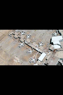 03:45: Dentro del aeropuerto de Melbourne: Bajo presión | National Geographic | 4/7 2026