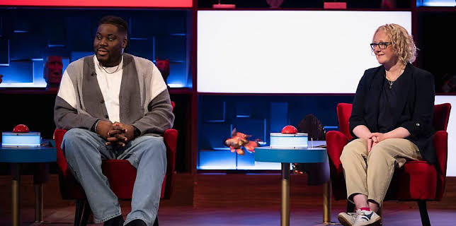 6:00 PM: Richard Osman's House of Games (S9) | BBC Two | 1/16 2026