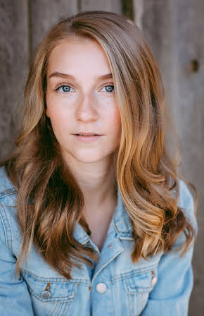 Elyse Maloway as 