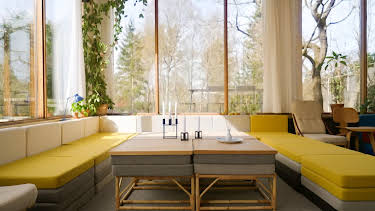 10:00: Designeventyret – 100 år med nordisk design: I skuggen av krigen 1939-1959 | NRK 1 | 4/3 2026