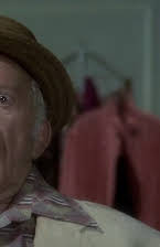 Jerry Lester como Mike