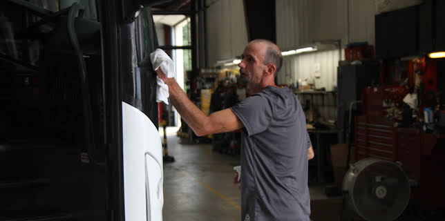 05:00: Murder in the Heartland (S5 E1) (S5) | Investigation Discovery | 8/24 2025