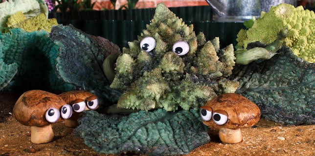 3:00 PM: OOglies | CBBC | 2/19 2026