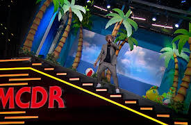 Me Caigo de Risa season-9: Me Caigo de Risa - Natalia Esperón en una bahía inclinada