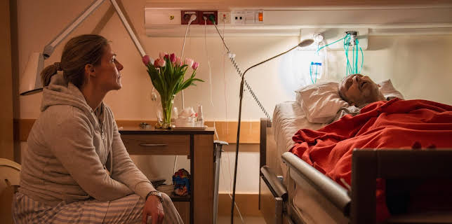 13:50: Helene sjekker inn: Hospice | NRK 2 | 12/8 2025