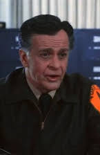 Stacy Harris como Chet Jones