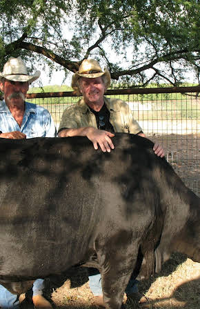 Gerry Robert Byrne as 