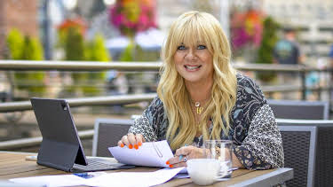 19:55: Julia Leischik sucht: Bitte melde dich | Sat1 | 12/7 2025