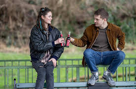 Two Sides of the Abyss, Season 1: Heavenless City