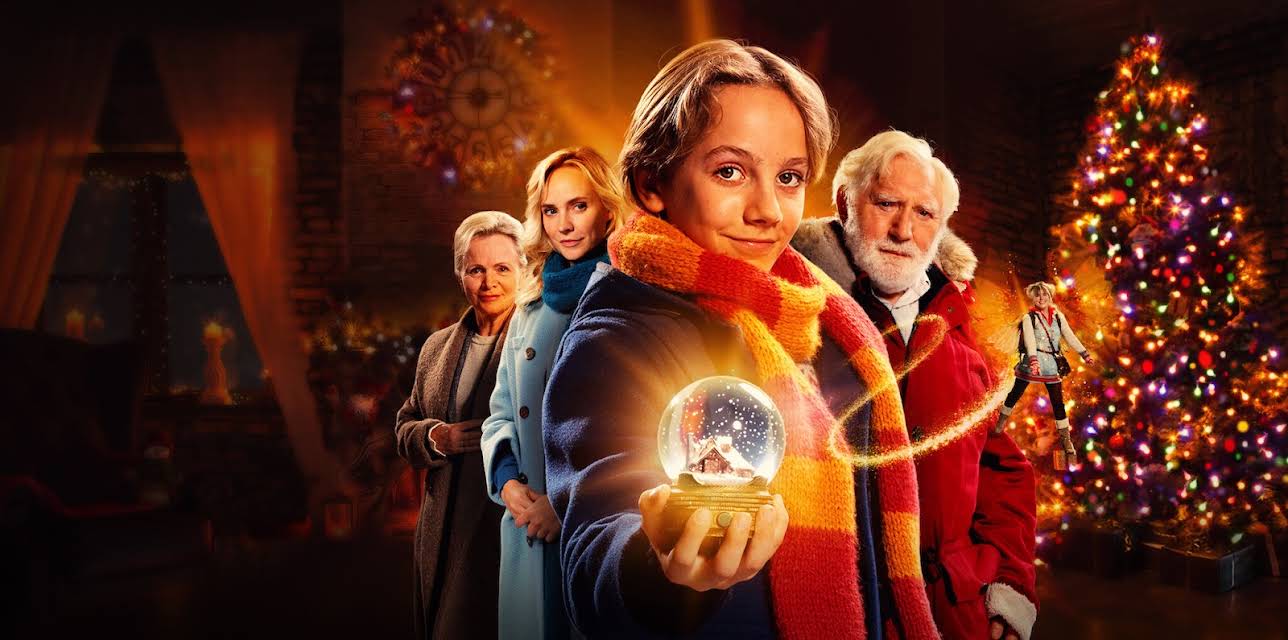The Claus Family (2020)