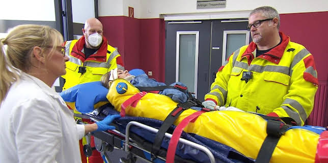 05:15: Auf Streife - Die Spezialisten | Sat1 | 12/9 2025