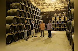 The Wine Guys: Mucha Mancha!