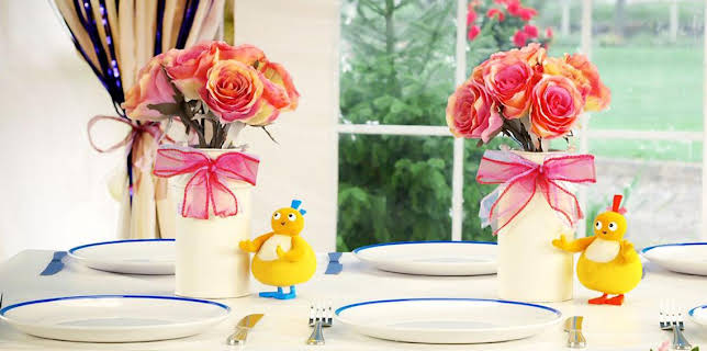 9:35 AM: Twirlywoos (S3) | Cbeebies | 11/12 2025