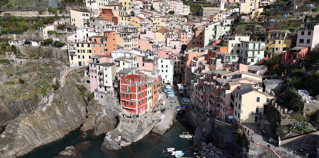 01:40: Traumorte - Cinque Terre | 3SAT | 12/15 2025