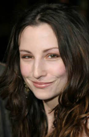 Meadow Sisto as Welch