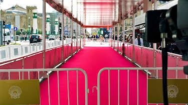20:30: Festival De Cine De San Sebastian | LA 2 | 9/18 2026