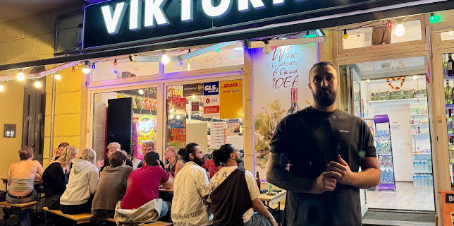 00:40: 37°: Der Kiosk: Kaffee, Bier und Emotionen | 3SAT | 2/17 2026