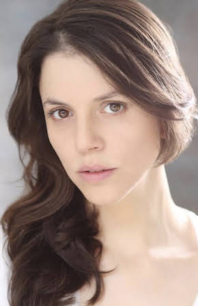Pinar Ögün as 
