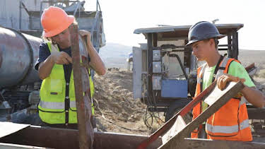 10:00 AM: Gold Rush: Mine Rescue with Freddy & Juan (S1) | Discovery Channel | 10/13 2026