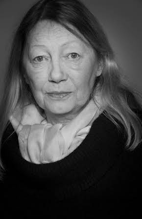 Françoise Lebrun as 