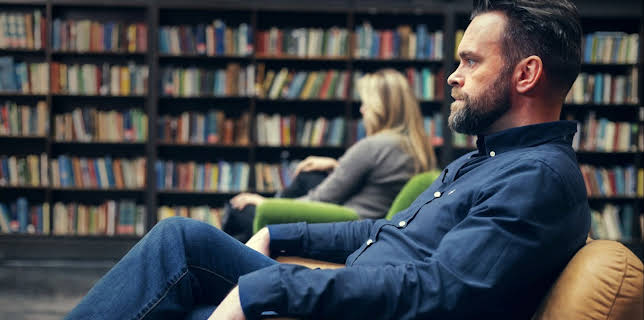 13:20: Portrettmesterskapet: Resting bitch face | NRK 3 | 2/22 2026