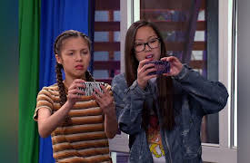 Bizaardvark Volume 1: Puff & Frankie