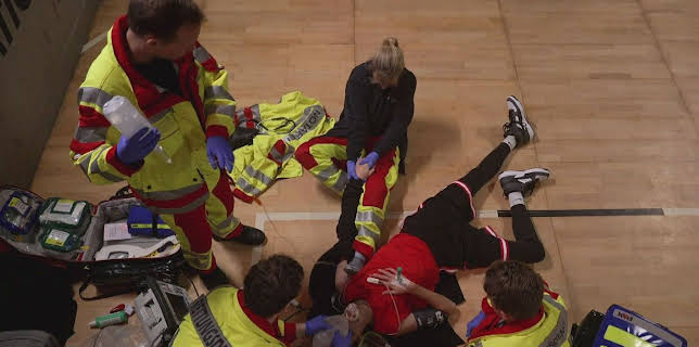 17:30: NOTRUF | Sat1 | 1/9 2026