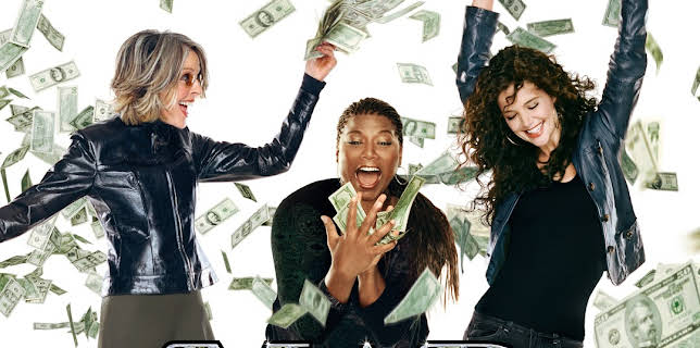 19:55: Tres mujeres y un plan (IMDb 5.9) | Paramount Channel | 12/21 2025