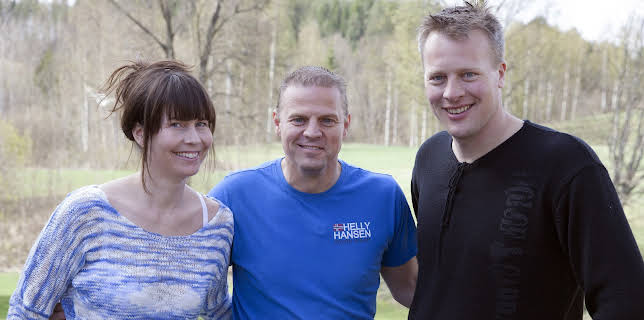 12:00: Sinnasnekker'n (S5 E9) (S5) | FEM | 1/15 2026