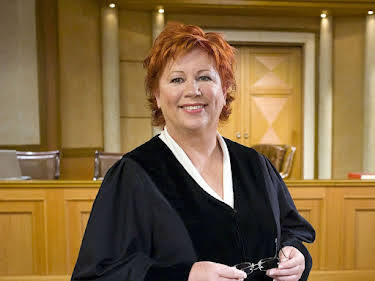 23:55: Richterin Barbara Salesch | Sat1 Gold | 6/11 2026