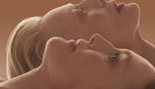 La habitación de al lado