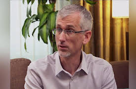 Make Me A Millionaire Inventor, Season 1: Going the Extra Mile